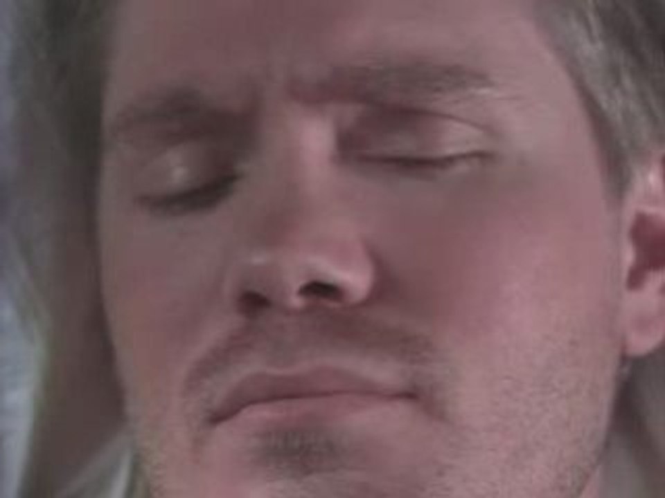 One Tree Hill 6x10: Sneak Peek (Lucas & Peyton)