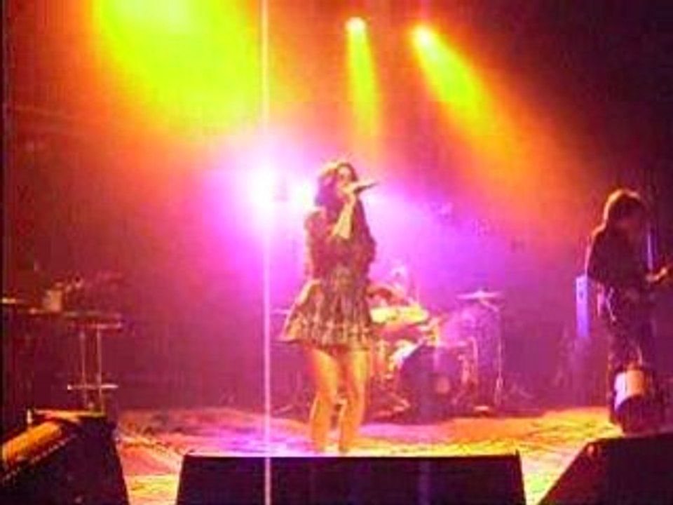 Jen..Bonjour...Le bonheur me va au teint...!!