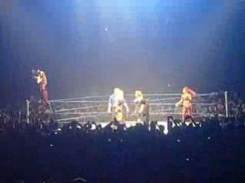 sd ecw Maryse & Nathalya vs Michelle McCool & Maria P.2