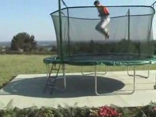 Trampoline de jardin avec filet