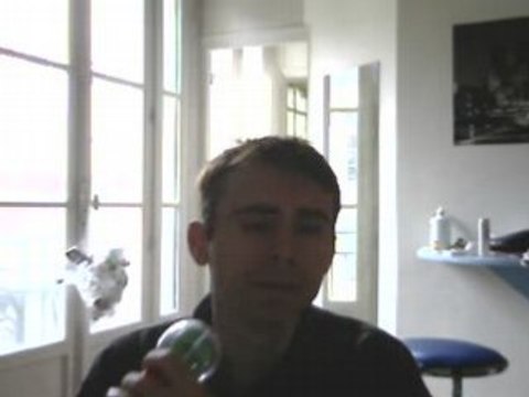 Wiwi égratigne Don't leave me this way