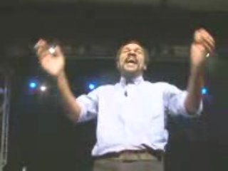 Dieudonné chahuté par les sioniste à la Bourse du Travail