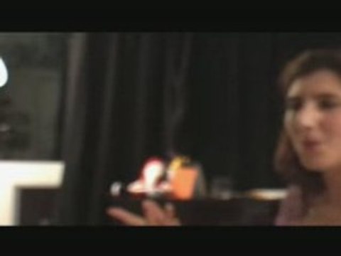 Natacha Lagioia. Purple September Je ne suis pas à l'abri.