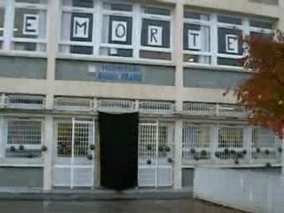 Opération école morte !