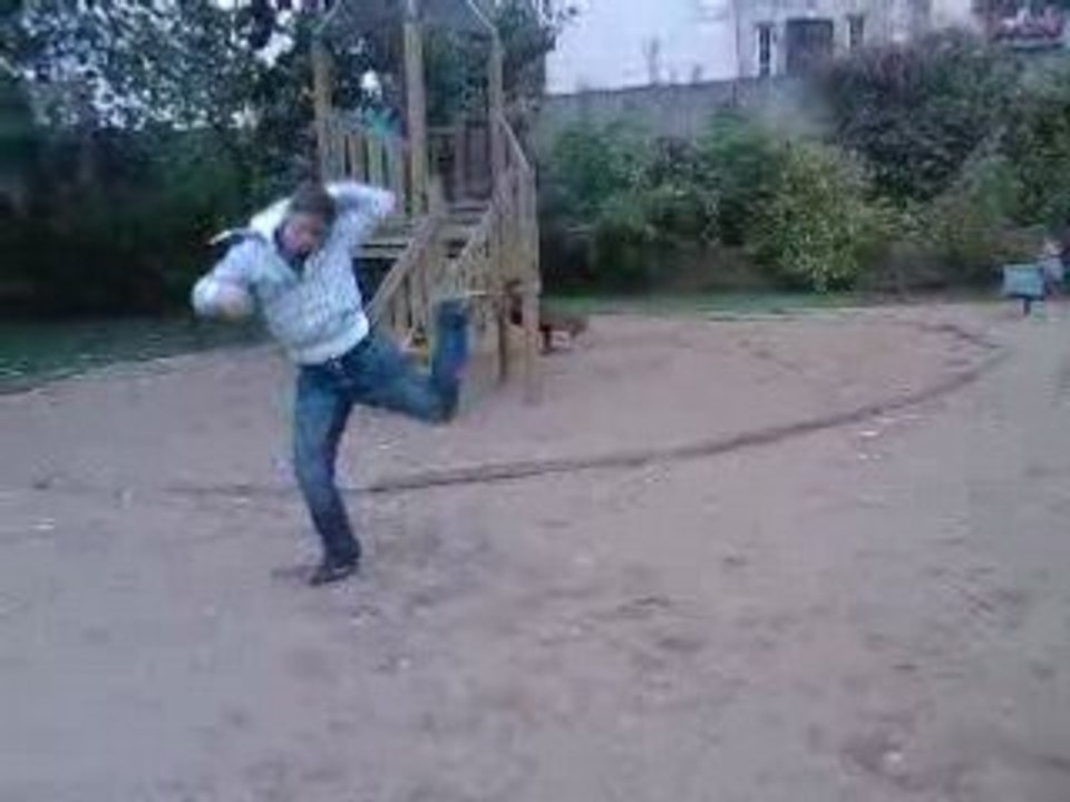 Tecktonik Spyko Z@l@teck électro