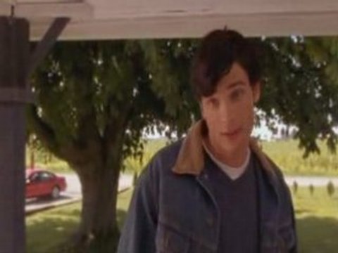 Smallville Saison 1 Episode 2 Clip 2 Tom Welling VF