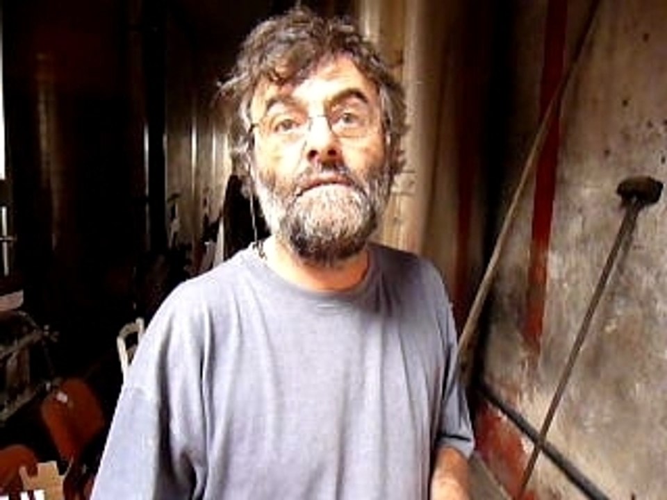 Mangeonslocal.fr :Robert CURBIERES, vigneron