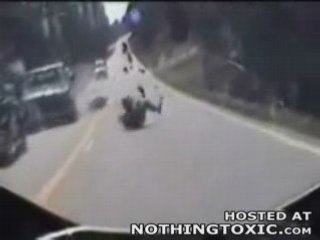 come destrugere la moto in meno di 10 secondi