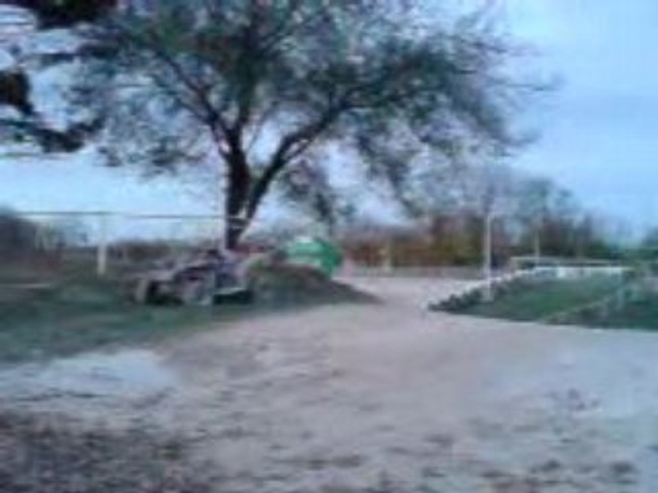 Toto Kawa 400 kfx table terrain frenes reims