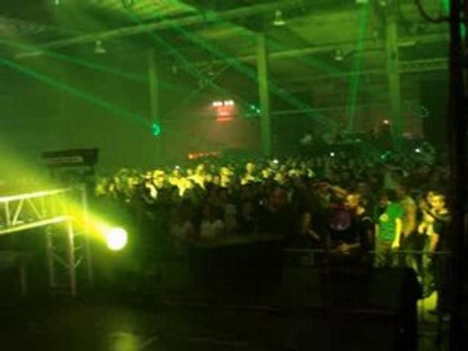 Mass Vs Arno @ Phase04