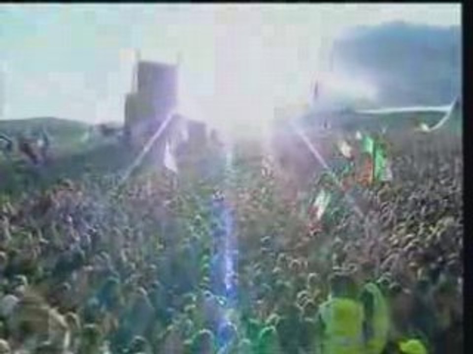 The Strokes - Hard To Explain live T In The Park 2006