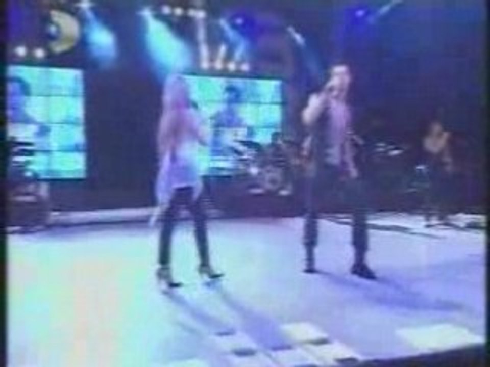 Sertab Erener   Sakis Rouvas - Knockin' on Heaven's Door