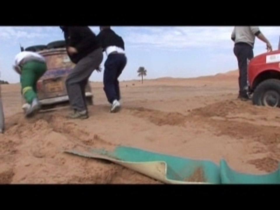 Film de promotion du 4L Trophy 2009