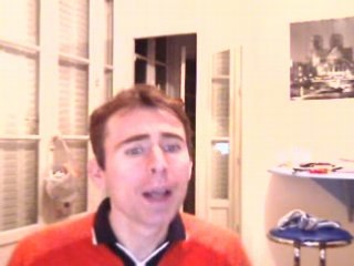 Wiwi égratigne "Y'a pas de honte"