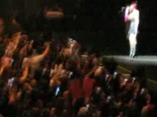 Dulce nos habla. Luna Park