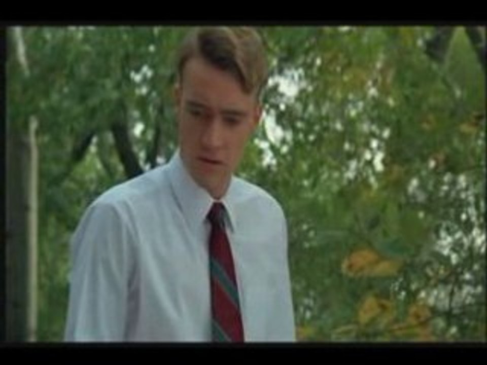 David Hewlett in Pin Leon & Ursula get advice from a dummy