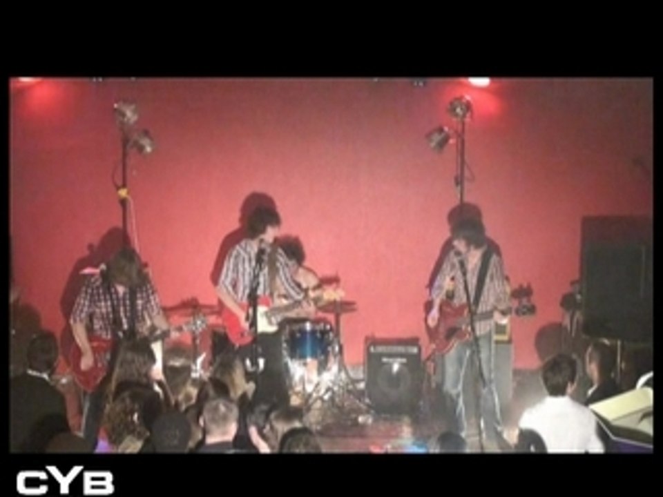 Raj Sedan 2008 blue suede shoes