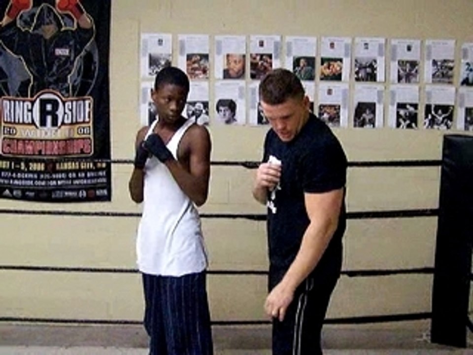 Boxing Training Defense Workout Tennis Ball Chin Tuck Drill. video Dailymotion