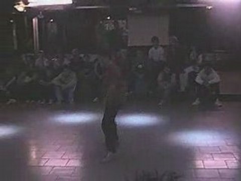 VERTIFIGHT MARSEILLE:DA FLOW VS LA PANDA by YOUVAL