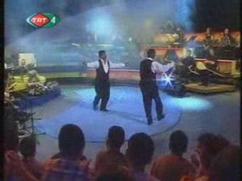 [Oyun] Biter biter Kirsehir'in gülleri biter