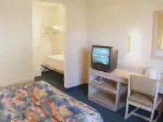 MOTEL 6 CARLSBAD DOWNTOWN Video Tour