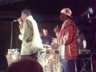 kev brown live a la mpc et freestyle enriqué mendoza