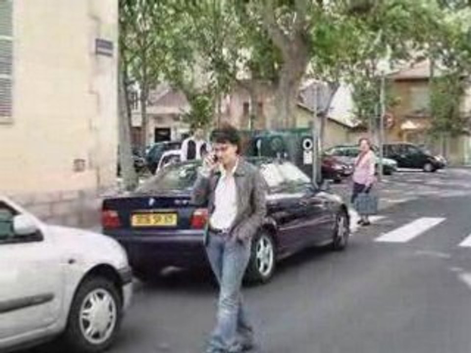 Najat Belkacem - "Reste donc là"