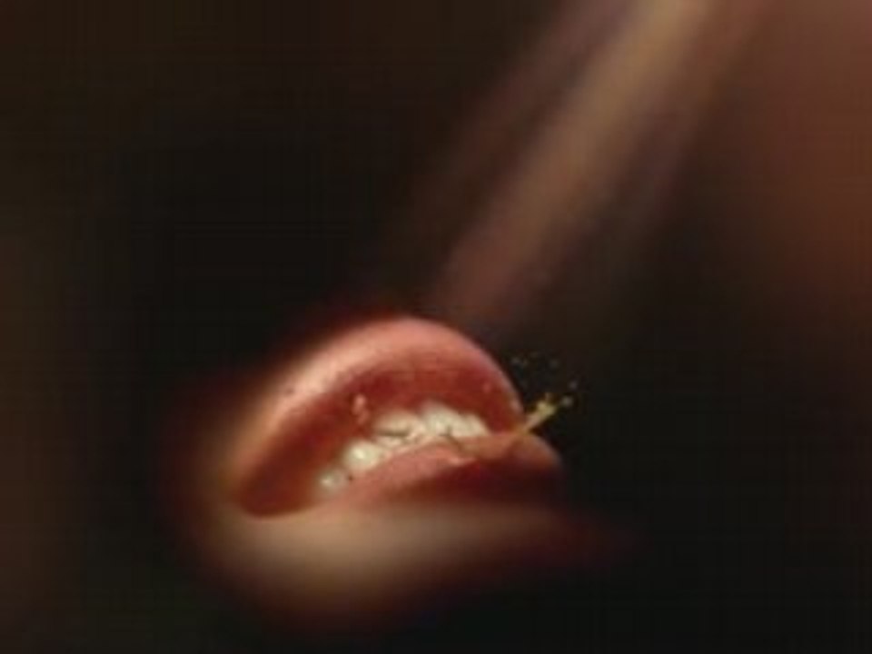 Listen to your lips - Baileys