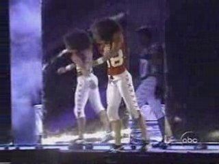 Britney Spears - Special NFL Football Kickoff Live