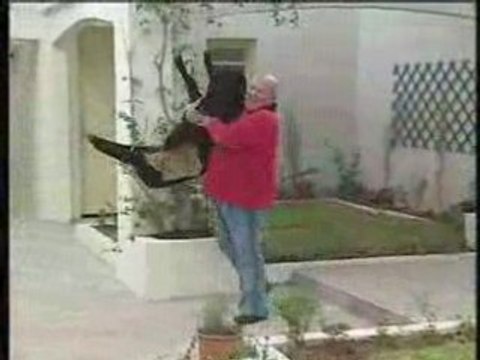 Tv7 S4 Ep8 Choufli 7al hal P1/2 (Episode censuré)