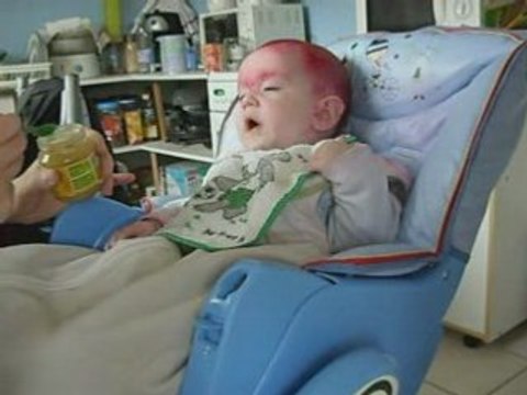 Premier petit pot de Pitufin 1