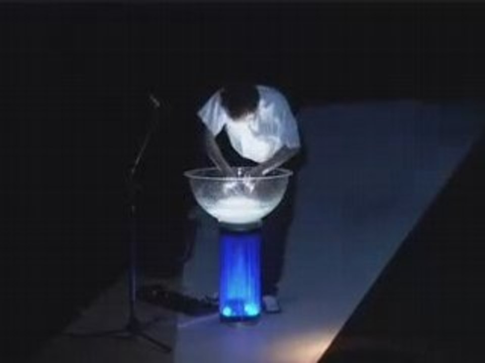 Eau là