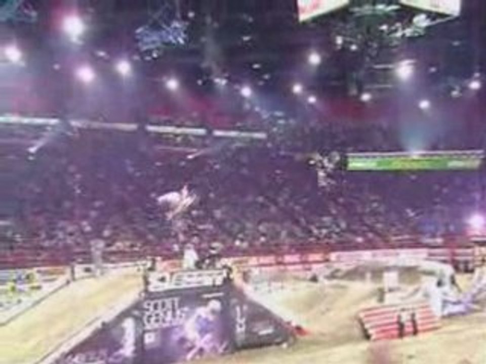 Video supercross paris bercy 2008