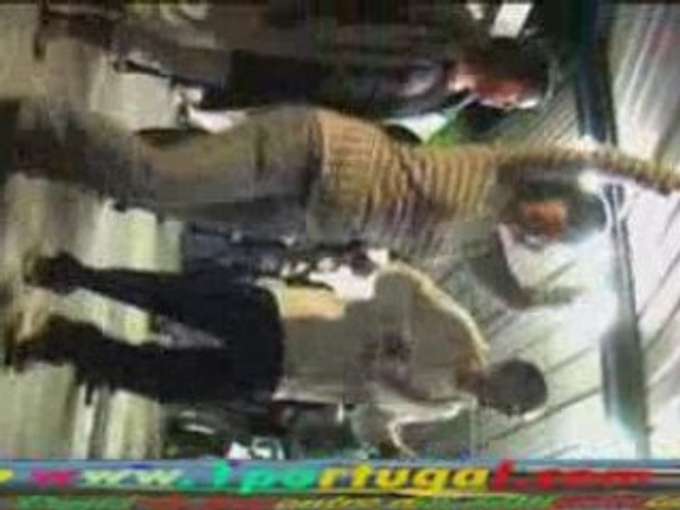 Rusgas e concertinas  - Villiers le Bel -10-11-08 - N.6