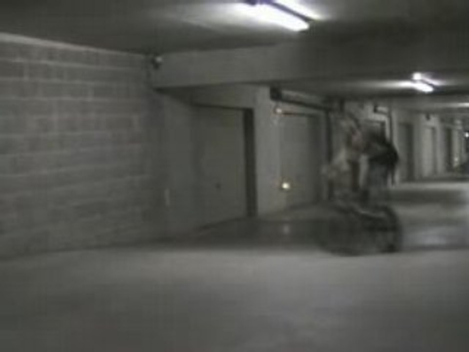 bail garage