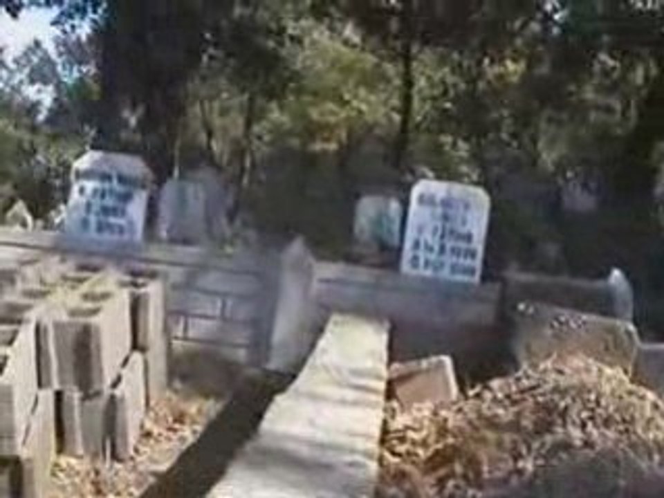 Alaşarda Mezar Ziyaretleri