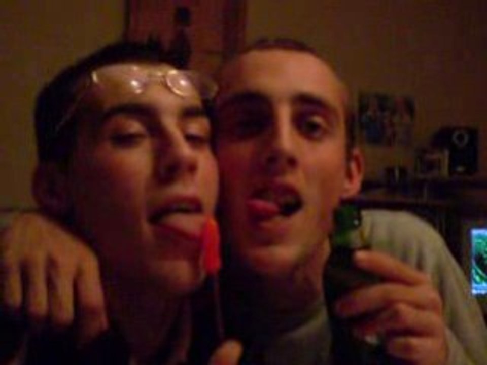 Wazar et Alan aime la bite