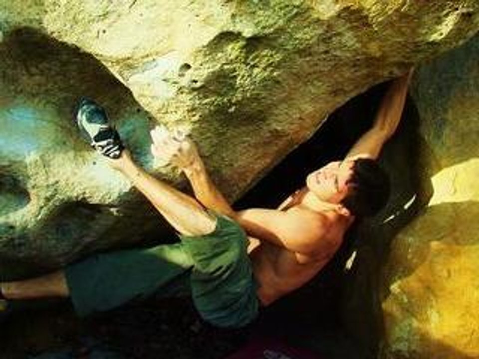 Escalade bloc - Pancras Assis 7C - Bleau