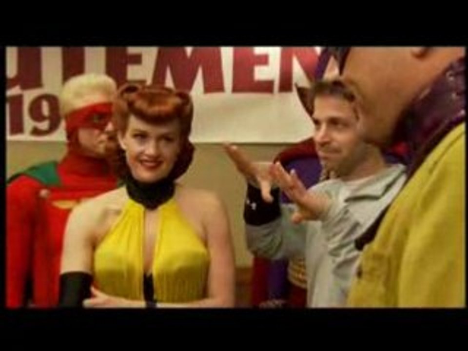 Watchmen Video Journal "Girls Kick Ass"
