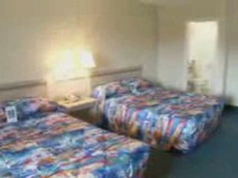 MOTEL 6 SAN DIEGO AIRPORT/HARBOR Video Tour