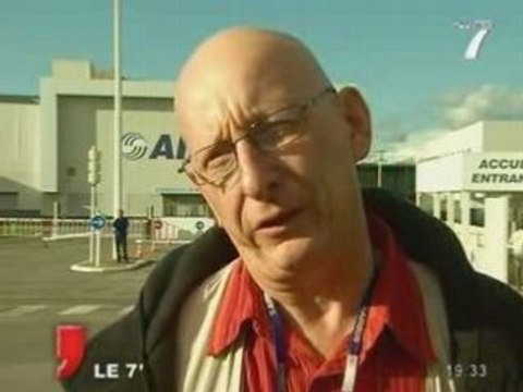 Nantes : Les patrons d'EADS, en visite à AIRBUS
