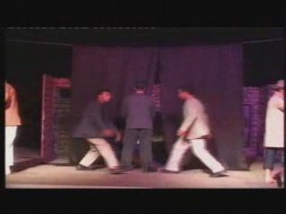 troupe de khenchla (Théâtre révolutionnaire)