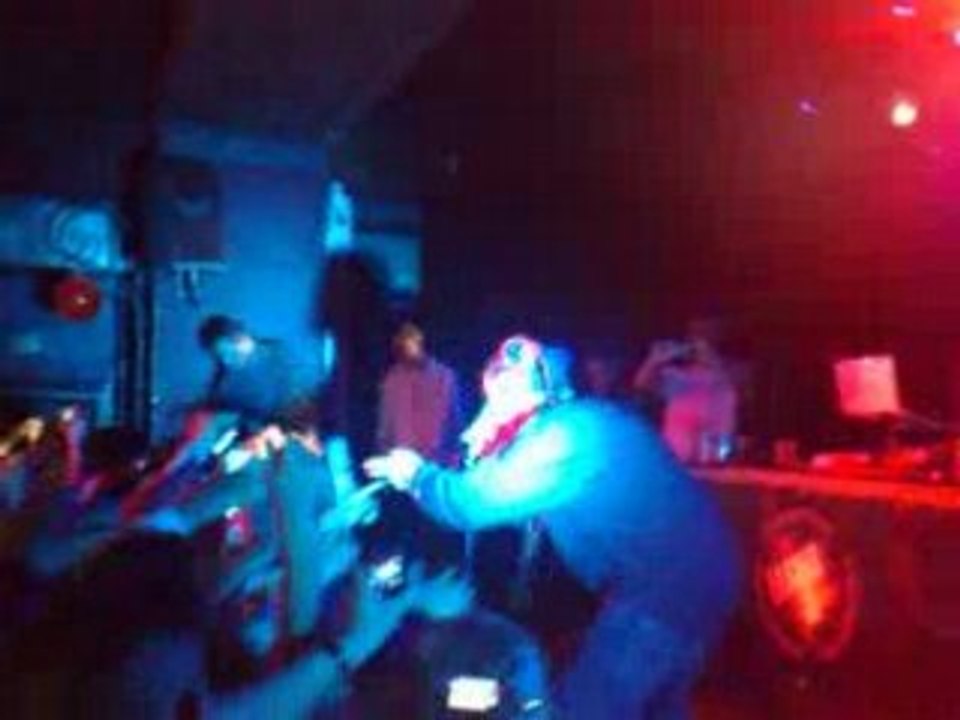 Jowell & Randy  En Paris [ Salgo Pa La Calle ]