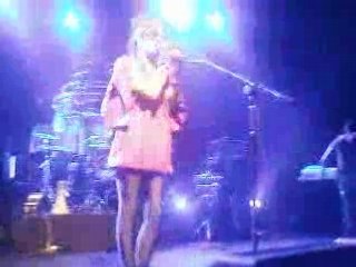 The Do - Playground Hustle (live à Grenoble 2008 - MC2)