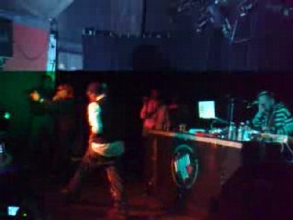 Jowell & Randy  En Paris [ Agressivo ]