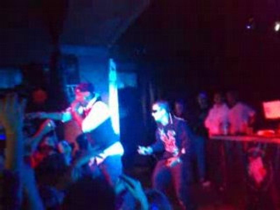Jowell & Randy  En Paris [ No Te Veo² ]