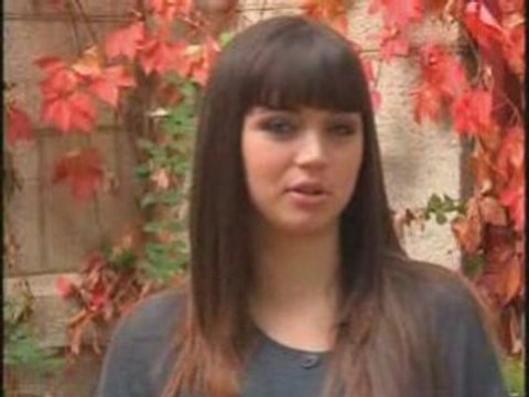 Entrevista a Ana de Armas - Antena 3 Zona Pink