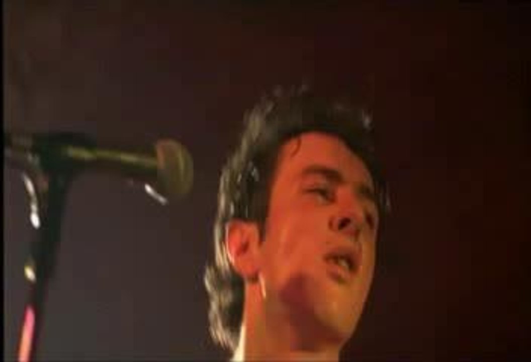 The Clash: Police And Thieves