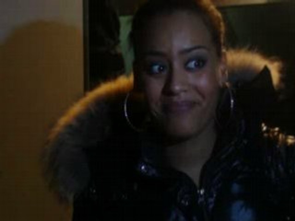 Amel Bent Dedicaces Tremblay En France