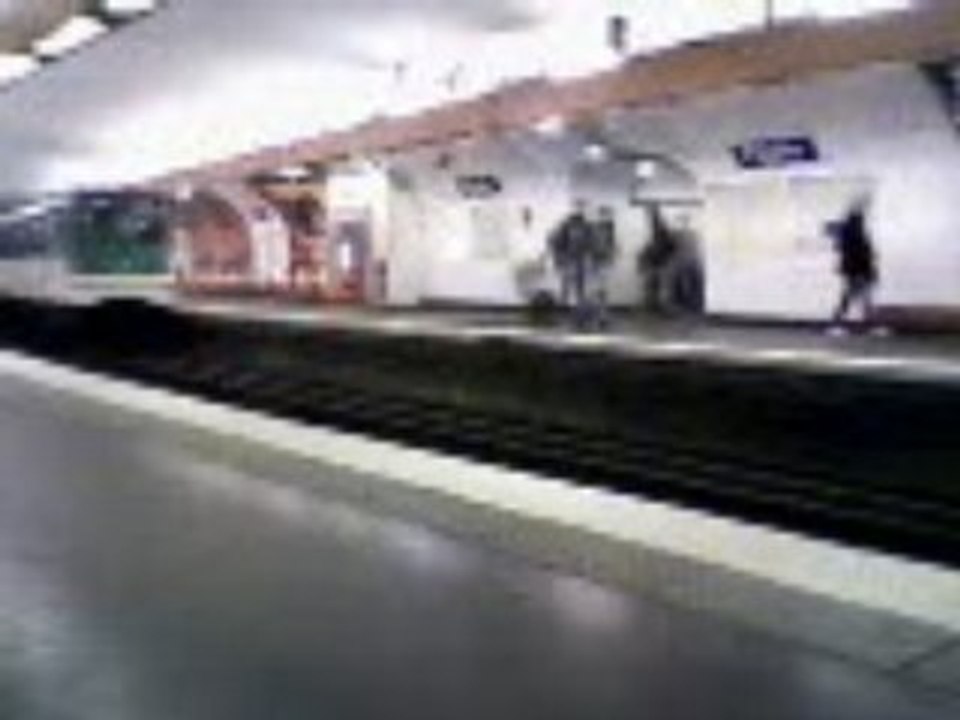 Métro-station pigalle